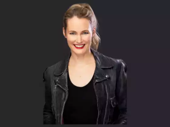 Joanna Stone,
健康与保健, 健康与保健
Expert at 容光焕发:2023 年夏季健康、保健和灵性在线研讨会