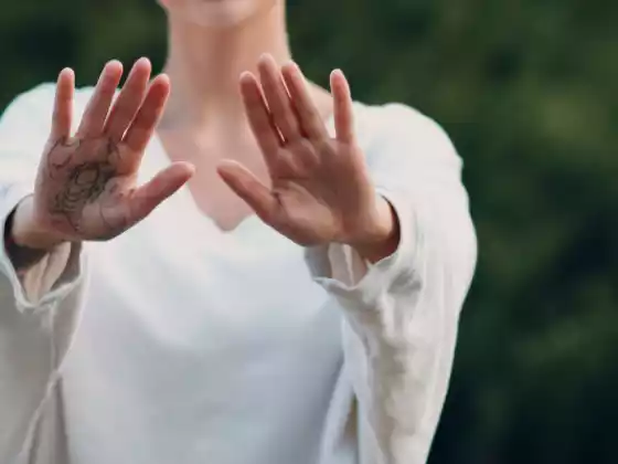 طبی Qigong اور آواز کی شفا یابی