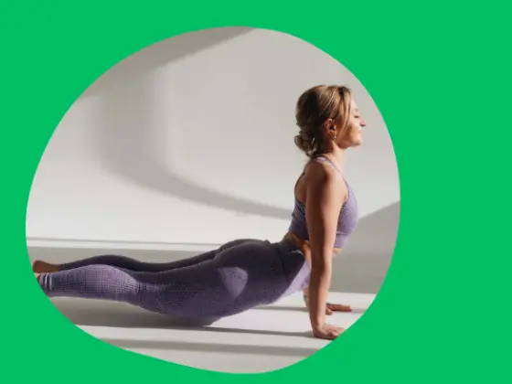 赋能 Vinyasa：中级瑜伽流程